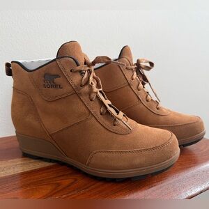 Sorel Evie Sport Lace Up Wedge Boots 10.5 Camel Suede NIB Women’s Waterproof